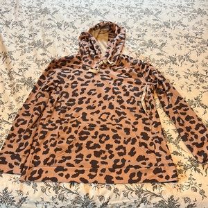 Leopard print Maternity Breastfeeding Nursing Top L